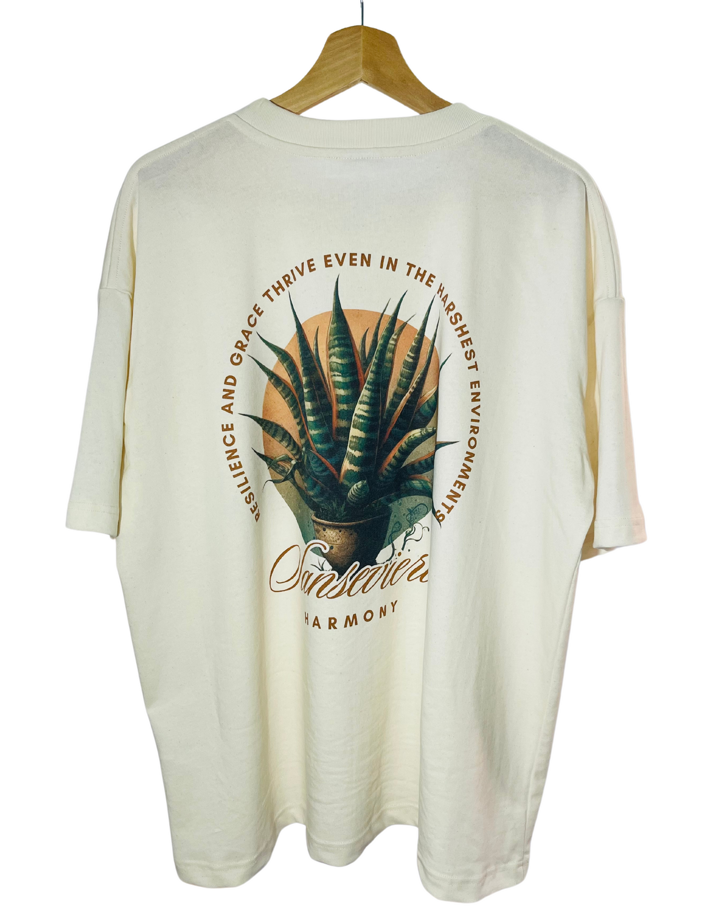 T-shirt Unisex Oversize Sansevieria Plant Pardalês_Free Lifestyle